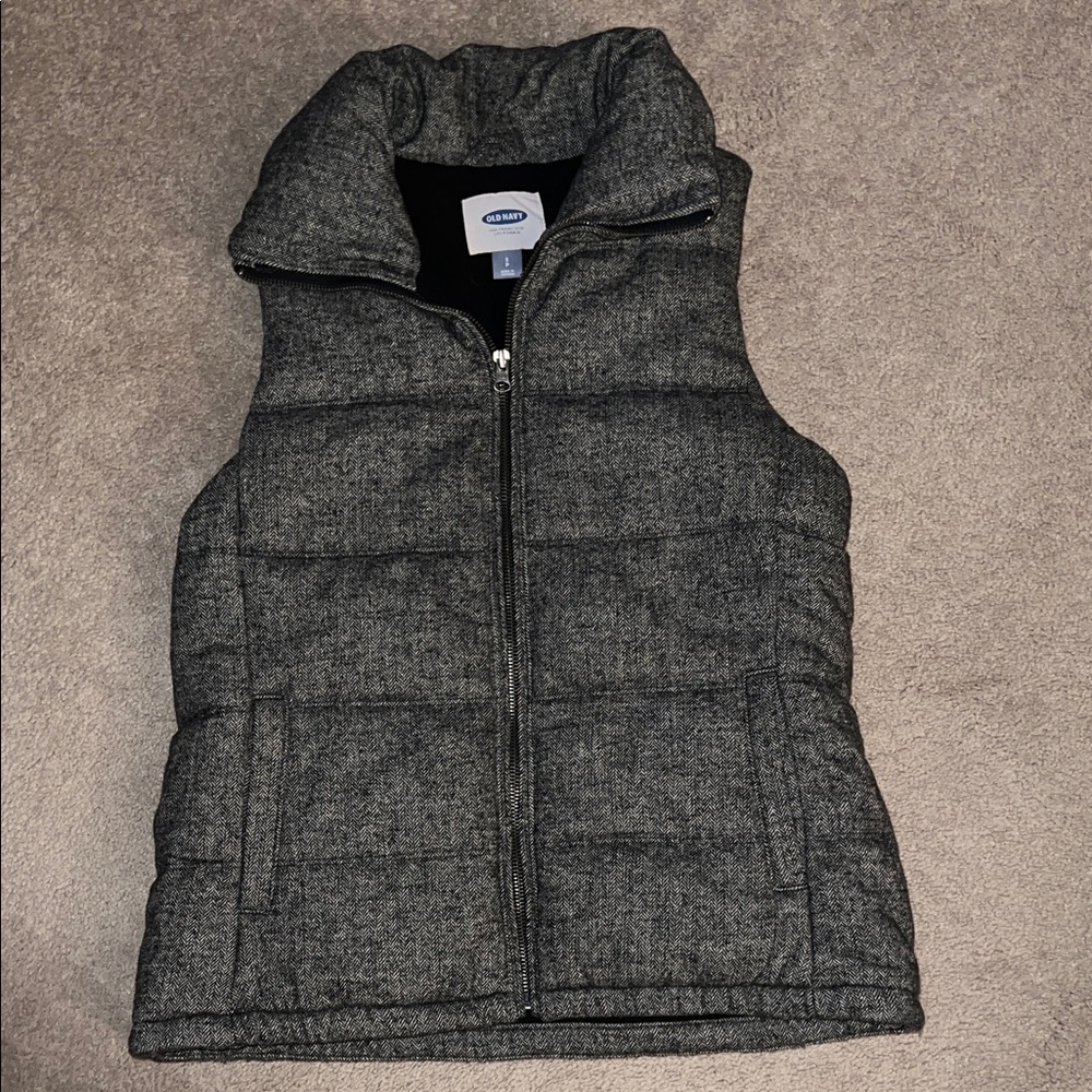 Old Navy Cozy Charcoal Herringbone Fleece Lined Quilted Puffer Vest-size SP, EUC - Picture 1 of 6